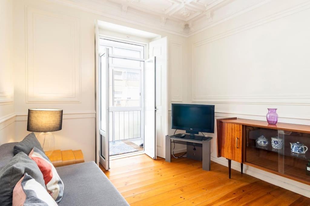 Spacious Apartment Near Saldanha Lisboa Eksteriør bilde