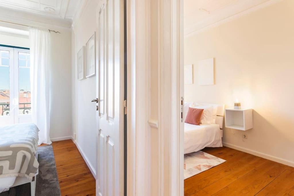 Spacious Apartment Near Saldanha Lisboa Eksteriør bilde