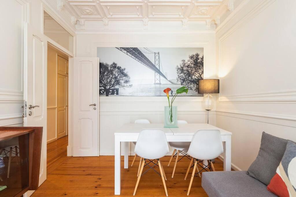 Spacious Apartment Near Saldanha Lisboa Eksteriør bilde