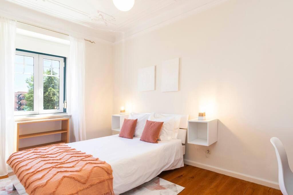 Spacious Apartment Near Saldanha Lisboa Eksteriør bilde